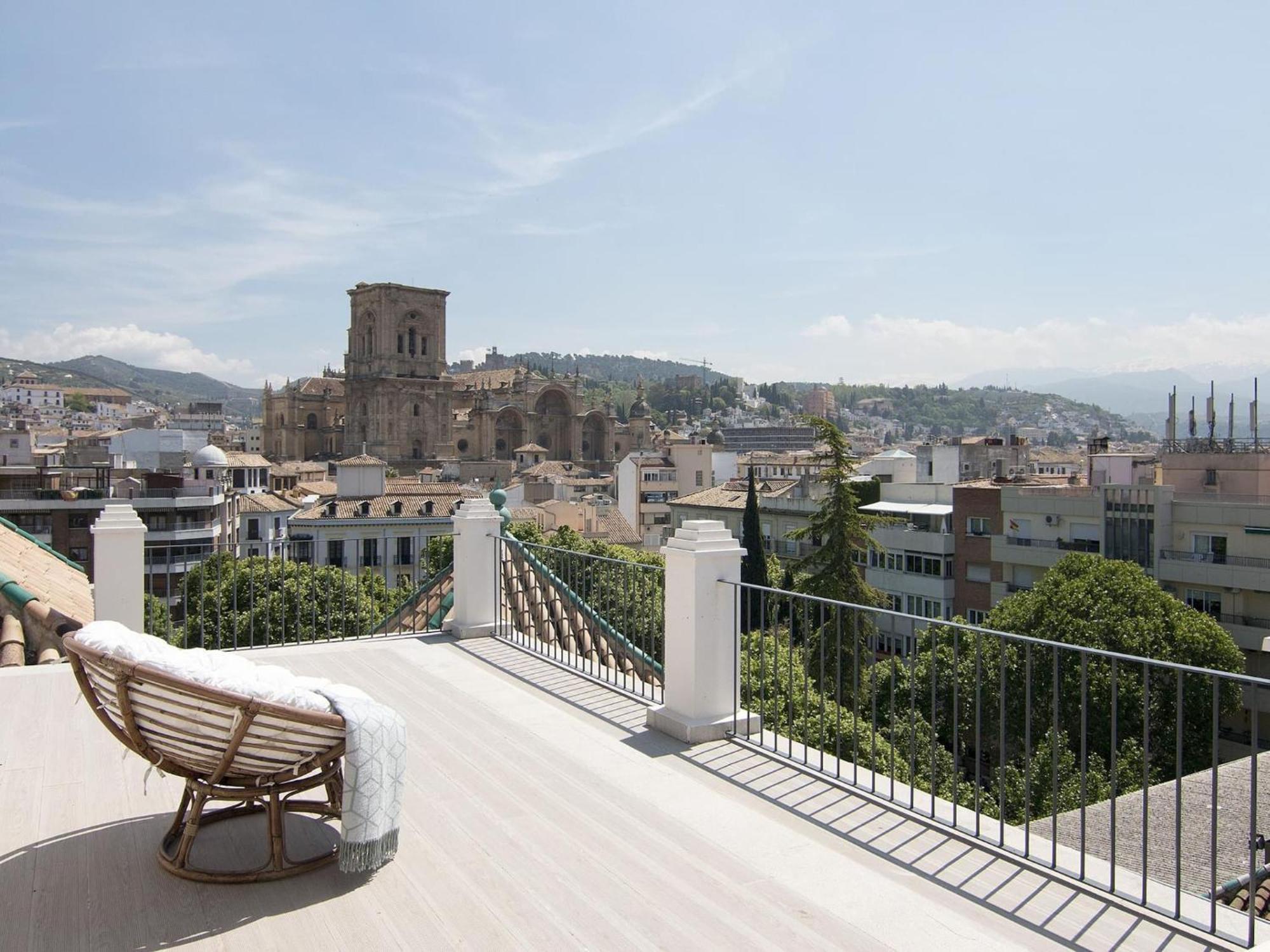 Apartamento Trinidad Deluxe Penthouse Granada Exterior foto